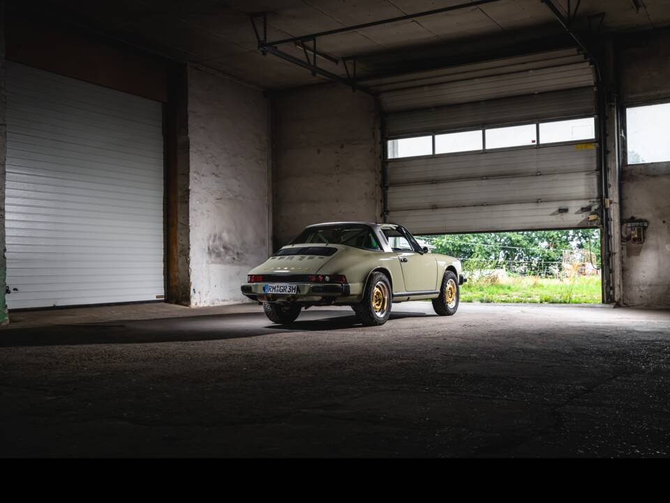 Bild 10/86 von Porsche 911 2.7 S (1977)