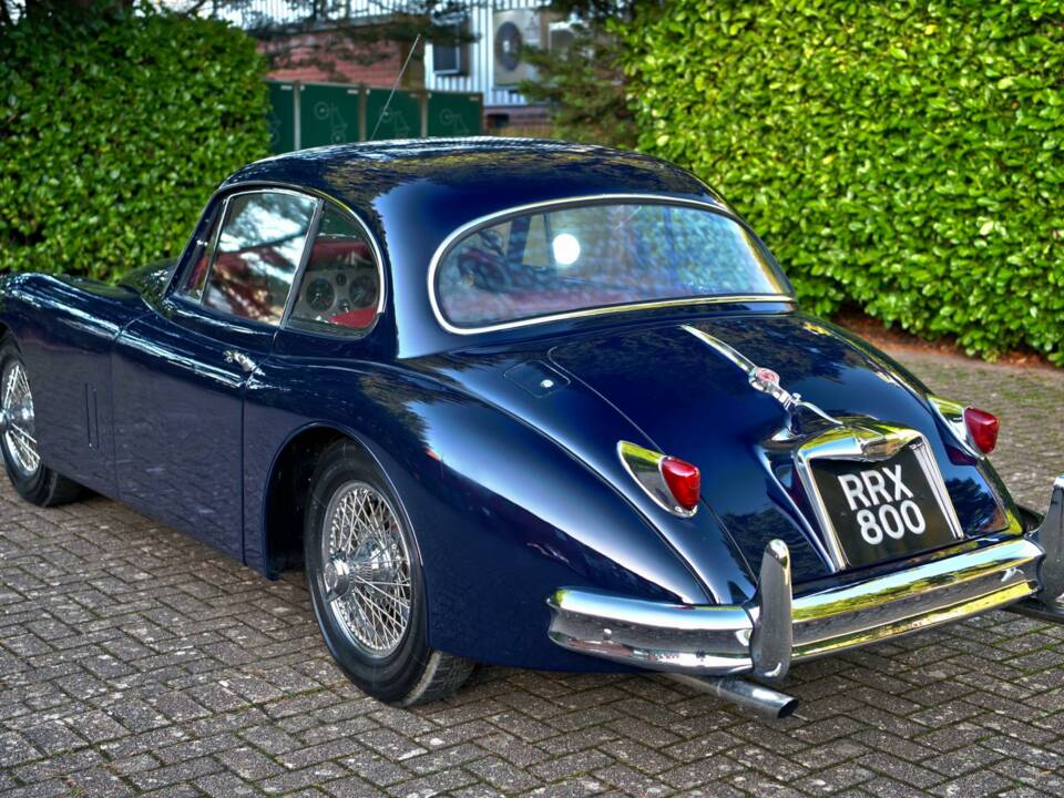 Image 5/50 of Jaguar XK 150 FHC (1959)
