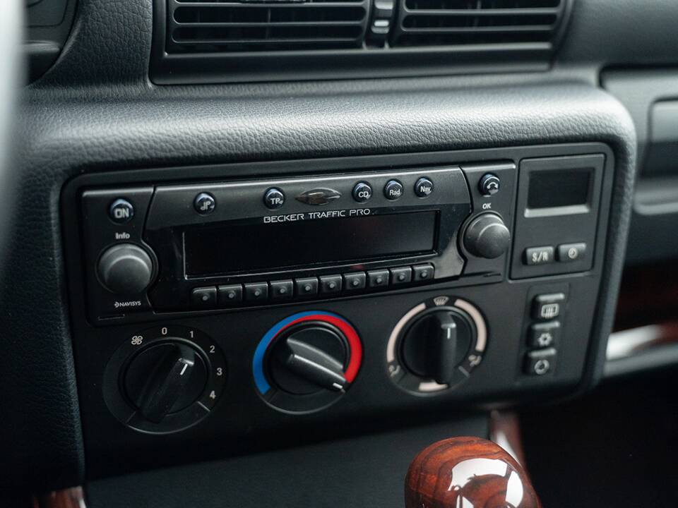 Bild 34/47 von BMW 323ti Compact (1998)