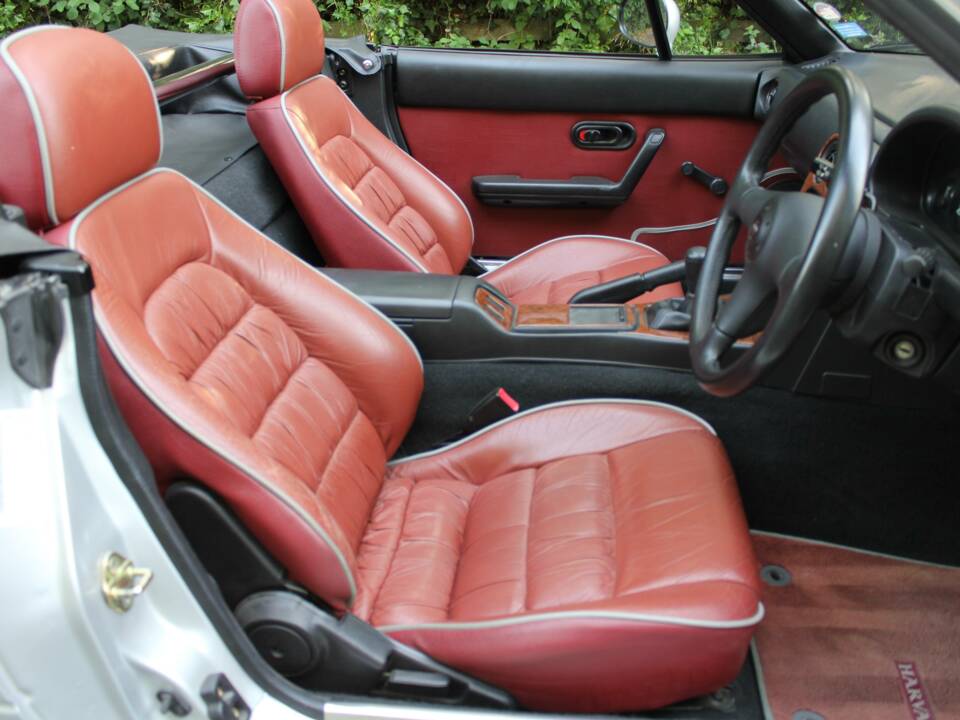 Afbeelding 9/17 van Mazda MX-5 1.8 (1997)