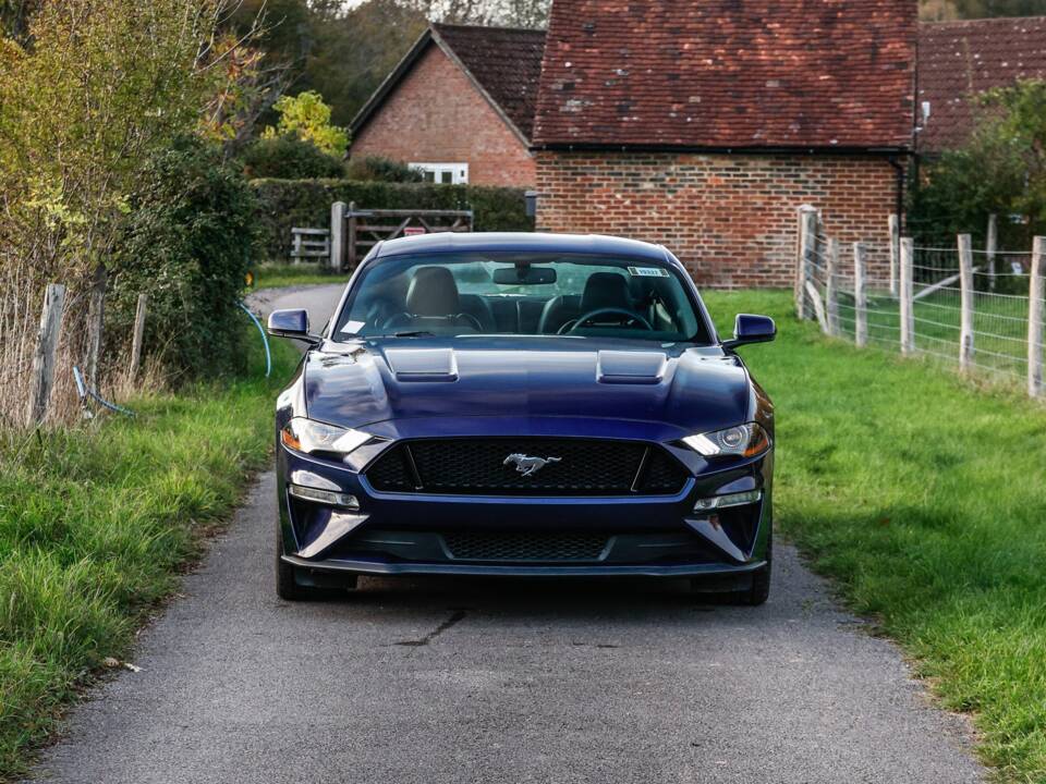 Image 18/38 of Ford Mustang 5.0 (2015)