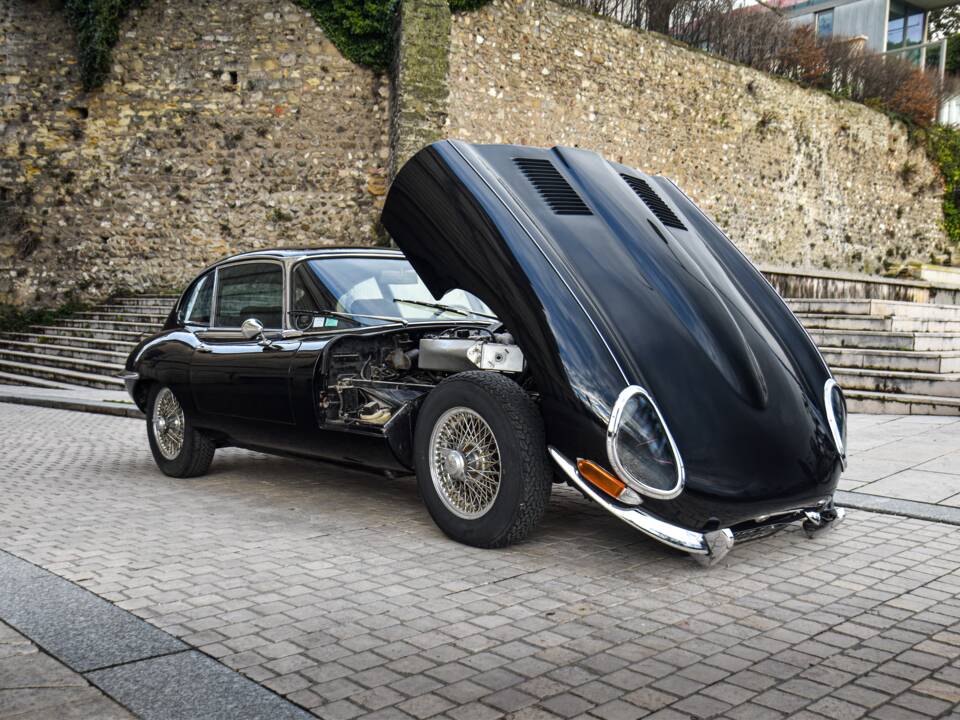 Imagen 7/8 de Jaguar E-Type (2+2) (1970)