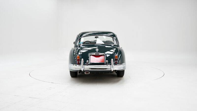 Imagen 7/15 de Jaguar XK 150 3.8 SE FHC (1960)