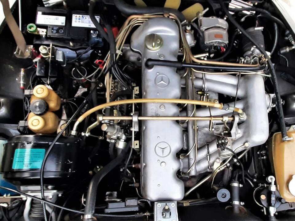 Immagine 9/16 di Mercedes-Benz 280 SL (1970)