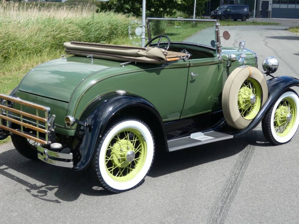 Image 4/22 of Ford Model A (1931)