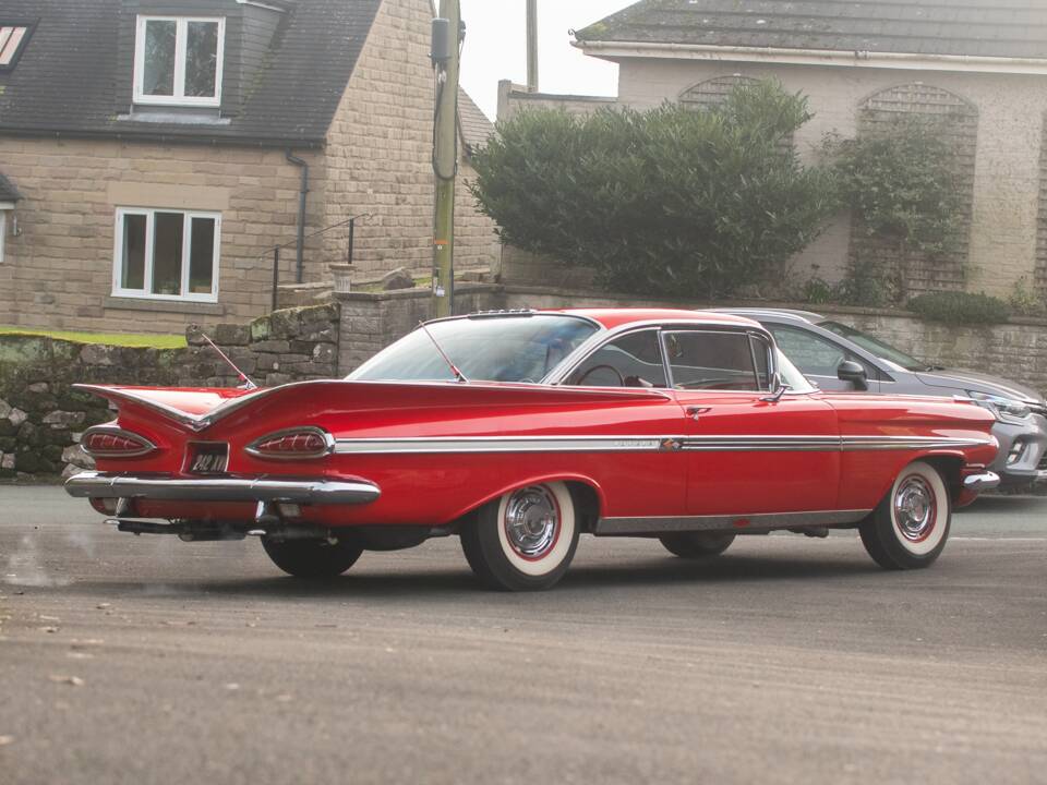 Bild 11/50 von Chevrolet Impala Sport Coupe (1959)