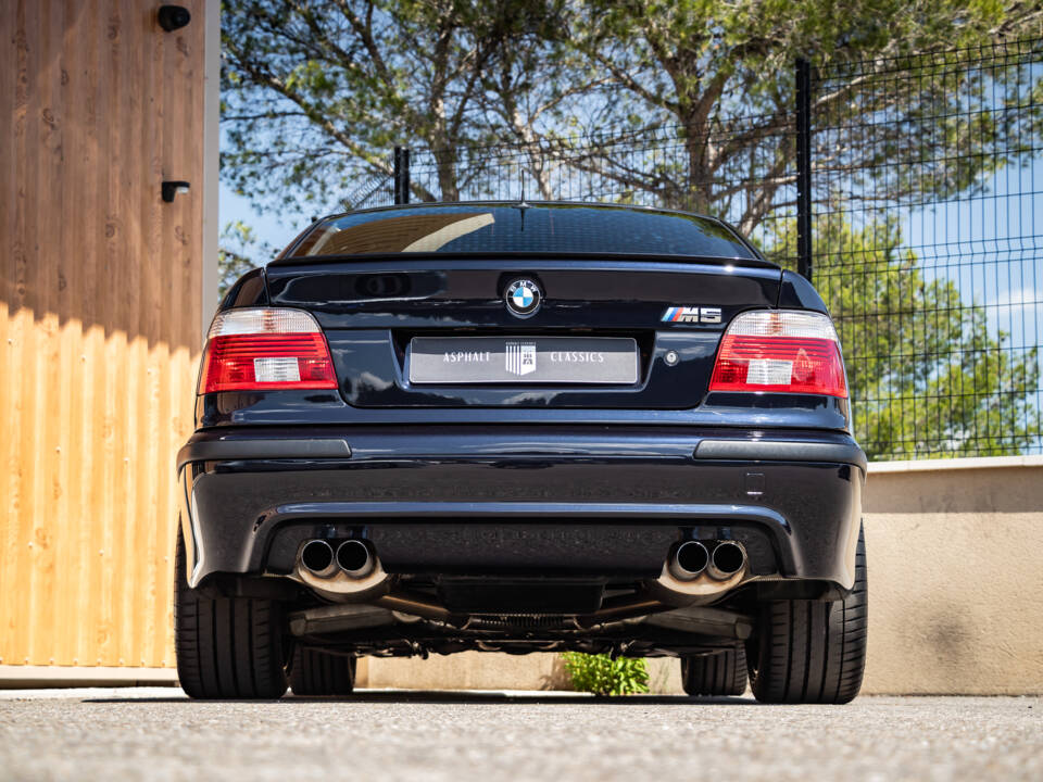 Immagine 16/50 di BMW M5 (1999)