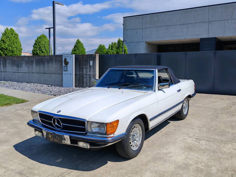 Imagen 2/36 de Mercedes-Benz 450 SL (1974)