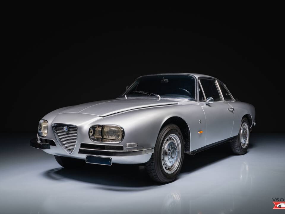 Image 1/6 de Alfa Romeo 2600 Sprint Zagato (1968)
