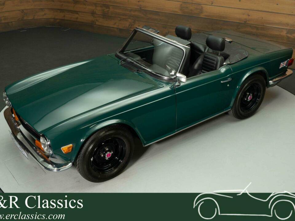 Image 1/19 of Triumph TR 6 (1974)