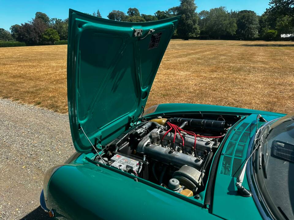 Afbeelding 33/35 van Alfa Romeo 1750 Spider (1969)