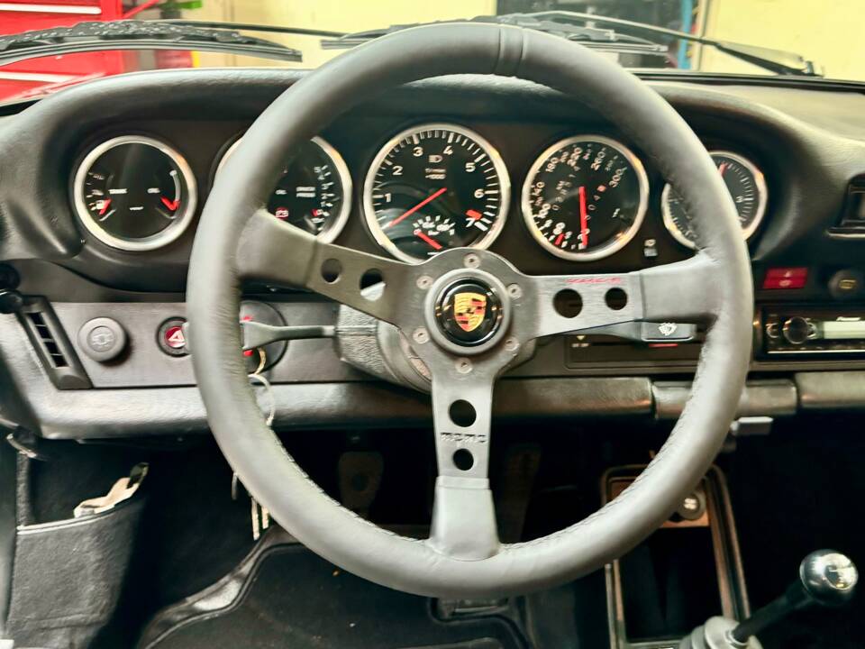 Bild 13/18 von Porsche 911 Turbo 3.3 (1982)