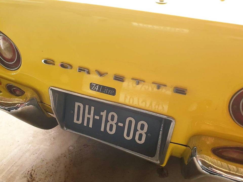 Image 19/41 of Chevrolet Corvette Stingray (1969)