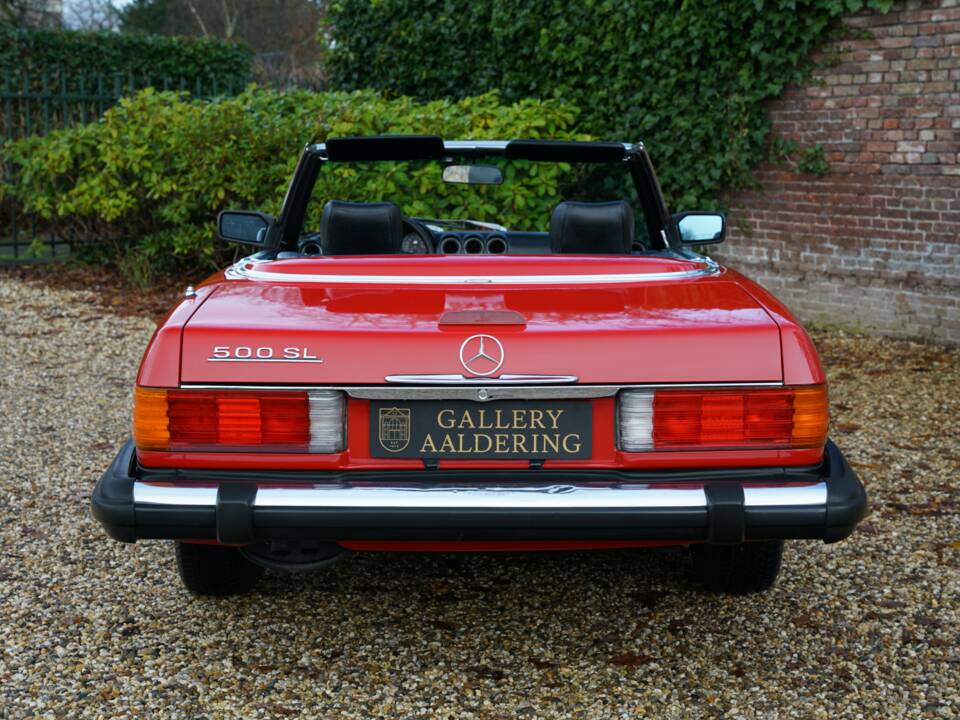 Bild 11/50 von Mercedes-Benz 500 SL (1983)