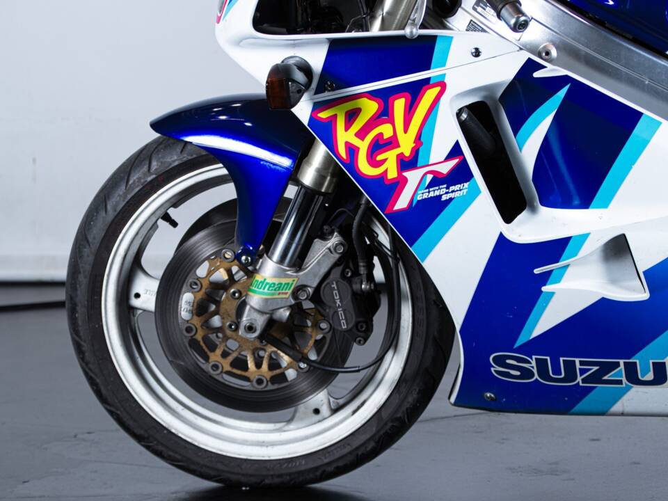 Immagine 24/50 di Suzuki RGV 250 Gamma (1992)