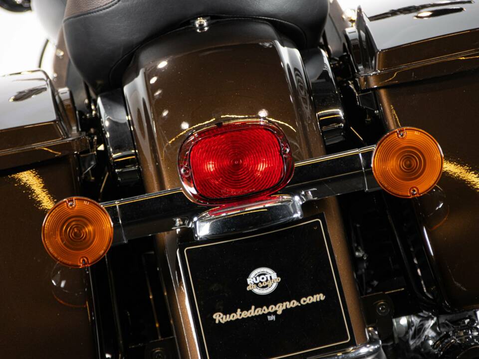 Bild 22/50 von Harley-Davidson DUMMY (2013)