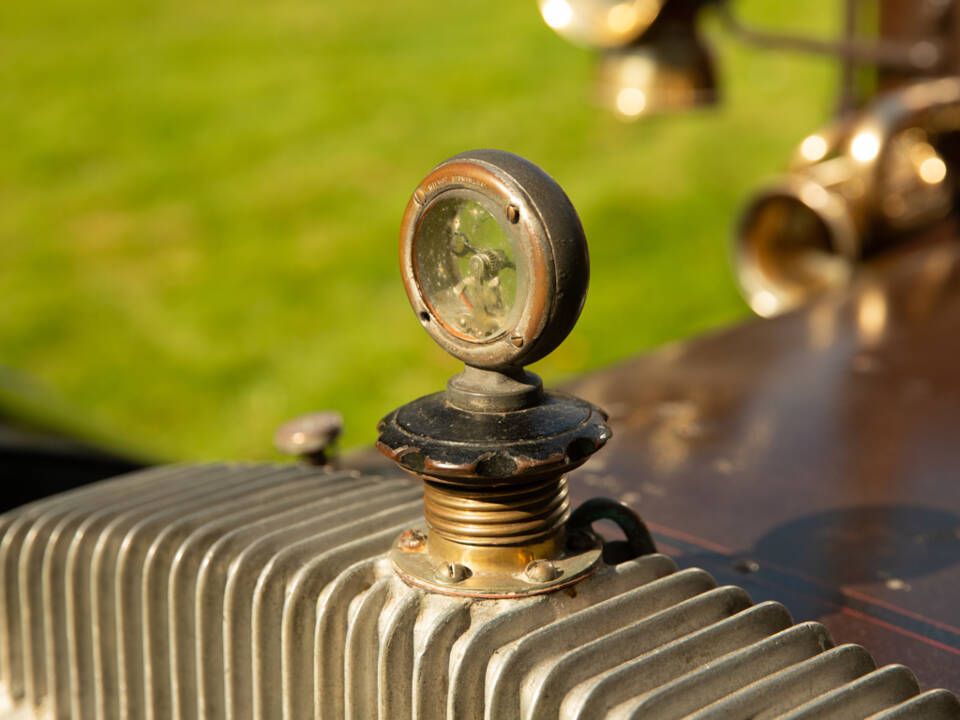 Bild 31/33 von Daimler 15 HP (1912)