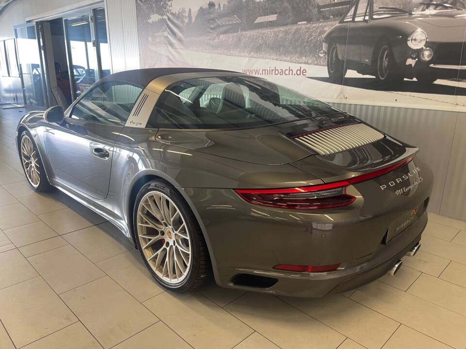 Afbeelding 10/20 van Porsche 911 Targa 4 GTS (2019)