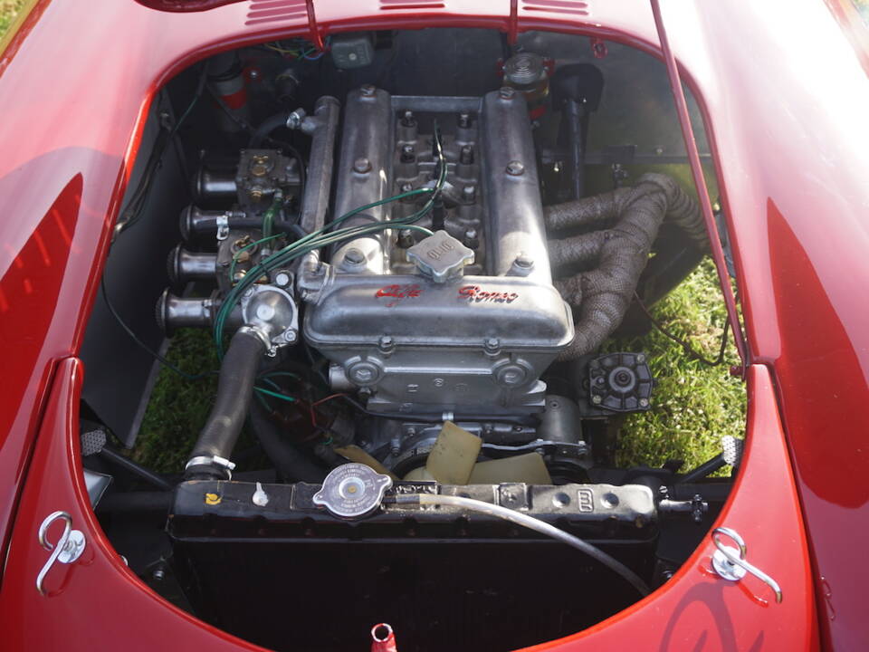 Afbeelding 16/16 van Alfa Romeo Giulia Barchetta Gilco (1962)