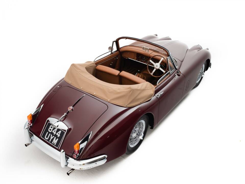 Immagine 5/41 di Jaguar XK 150 3.8 SE OTS (1960)