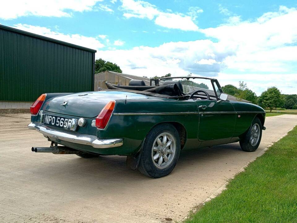 Image 9/21 of MG MGB (1977)