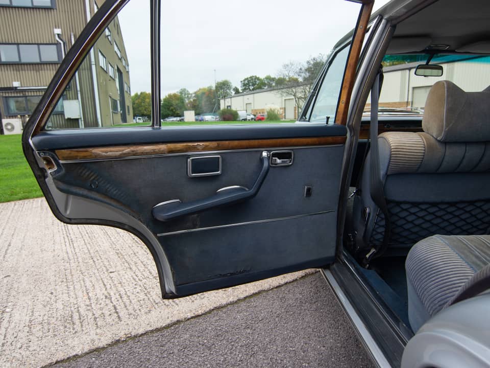 Immagine 19/34 di Mercedes-Benz 300 SEL 3.5 (1972)
