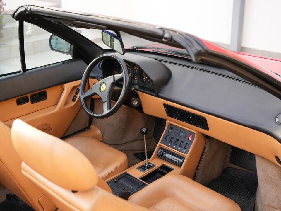 Afbeelding 3/22 van Ferrari Mondial T (1991)