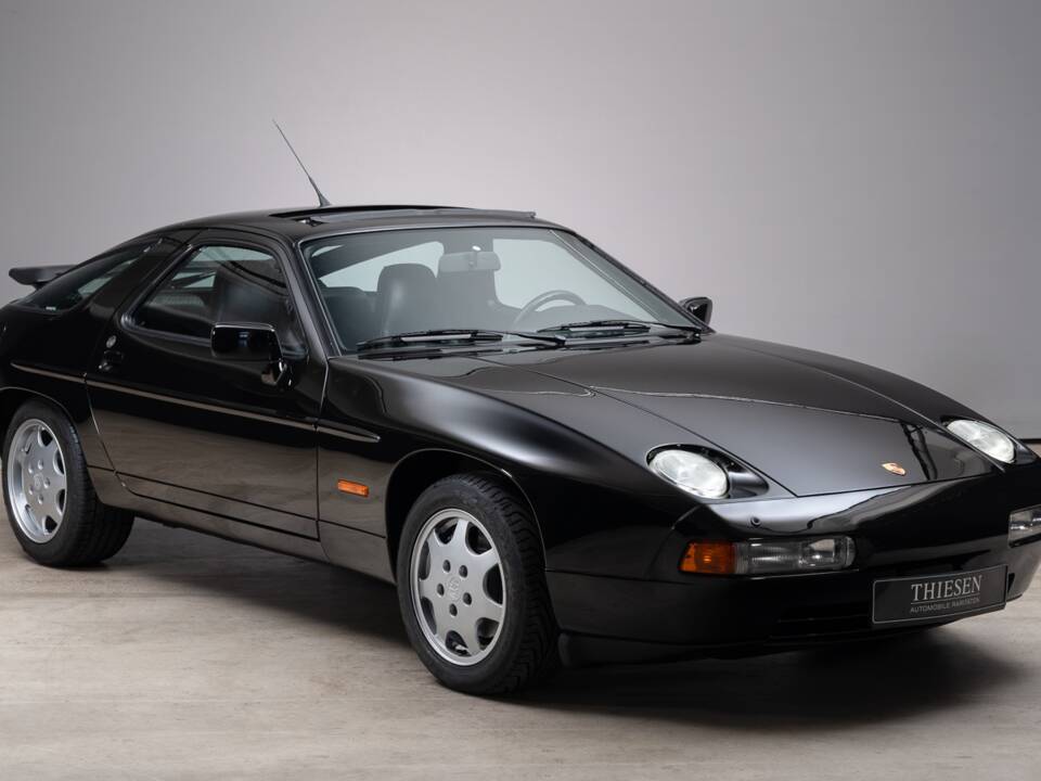 Image 4/43 of Porsche 928 GT (1991)