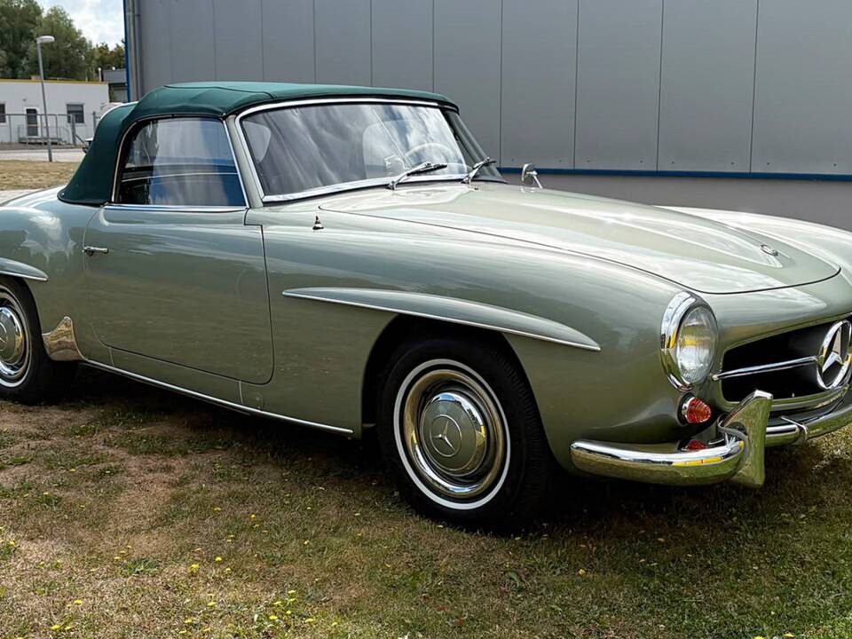 Image 4/25 of Mercedes-Benz 190 SL (1957)