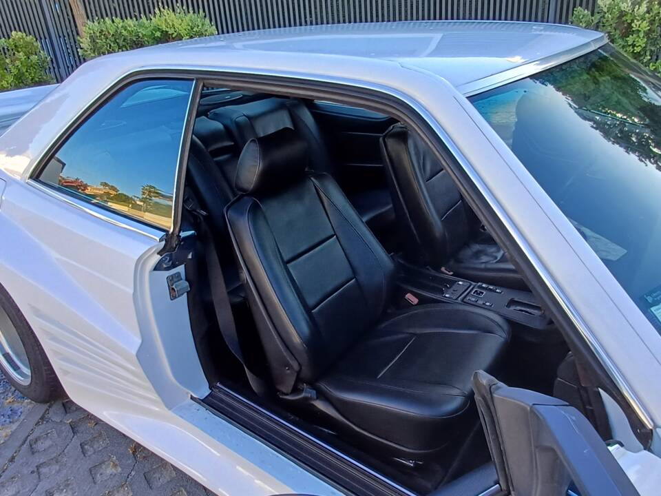 Image 11/65 of Mercedes-Benz 380 SEC (1985)