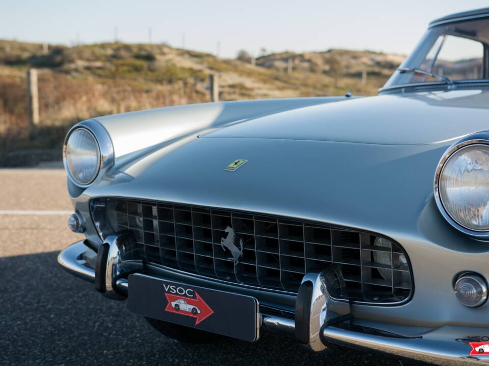 Image 14/28 de Ferrari 250 GT Pininfarina Coupe (1960)