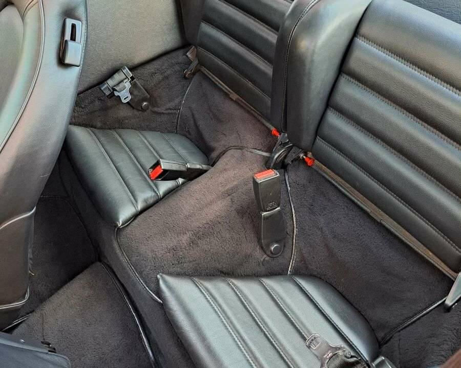 Bild 22/31 von Porsche 911 Carrera 3.2 (WTL) (1987)