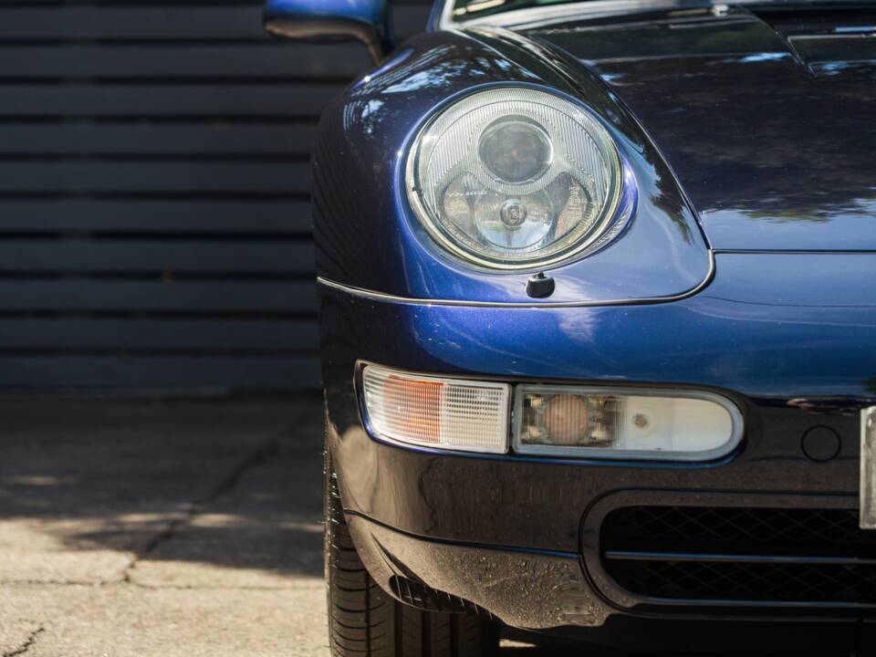 Bild 19/62 von Porsche 911 Carrera 4 (1996)