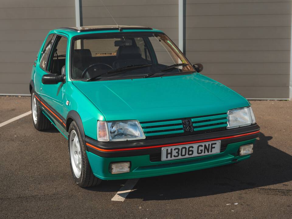 Bild 11/50 von Peugeot 205 GTi 1.9 (1991)