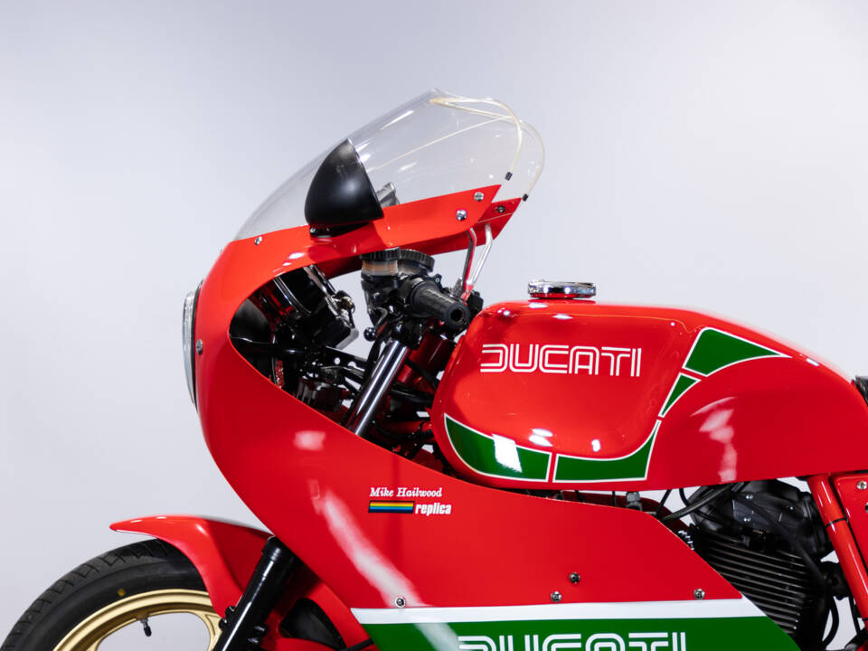 Immagine 9/50 di Ducati DUMMY (1984)