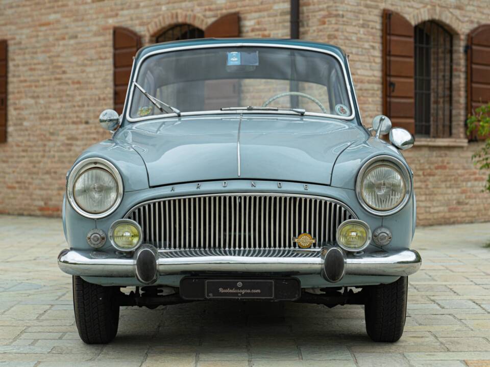 Image 3/50 of SIMCA Aronde P 60 Monthléry Spéciale (1960)