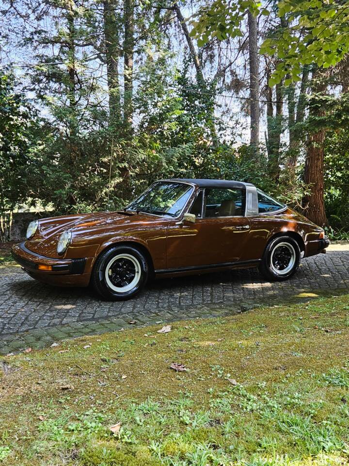 Bild 22/44 von Porsche 911 2.7 (1974)