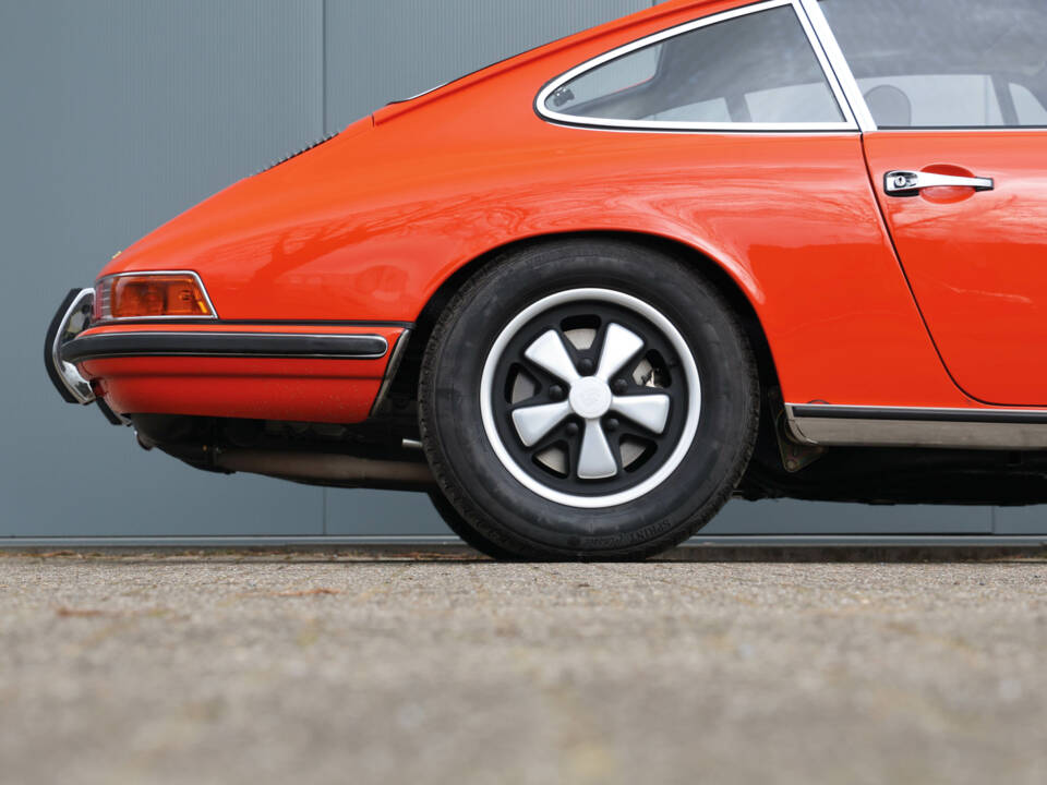 Afbeelding 6/54 van Porsche 911 2.0 S (1968)
