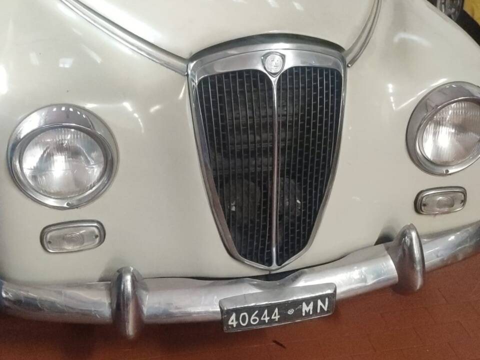 Image 1/6 of Lancia Appia C10 (1958)