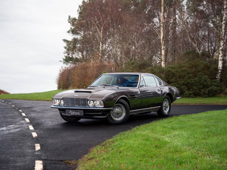 Image 58/63 de Aston Martin DBS (1968)