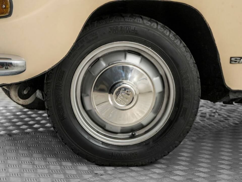 Image 4/50 de Saab 96 V4 (1971)