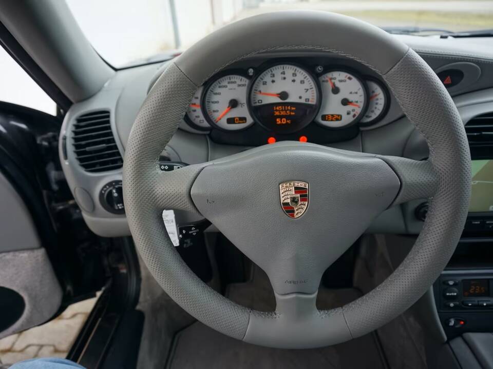 Afbeelding 16/50 van Porsche 911 Carrera 4 (2003)