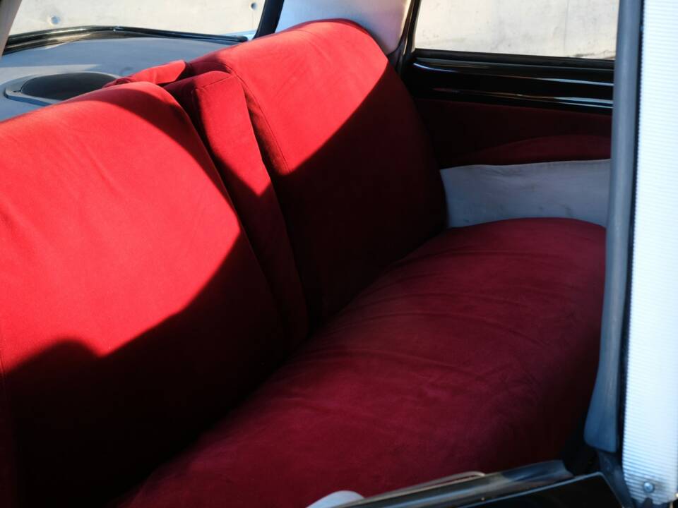 Bild 30/46 von Citroën ID 19 (1962)