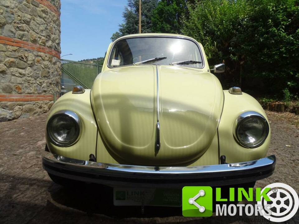 Image 2/10 of Volkswagen Beetle 1302 (1971)