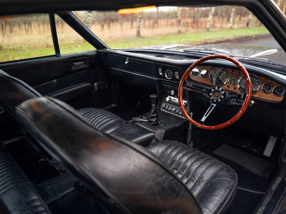 Image 23/63 de Aston Martin DBS (1968)