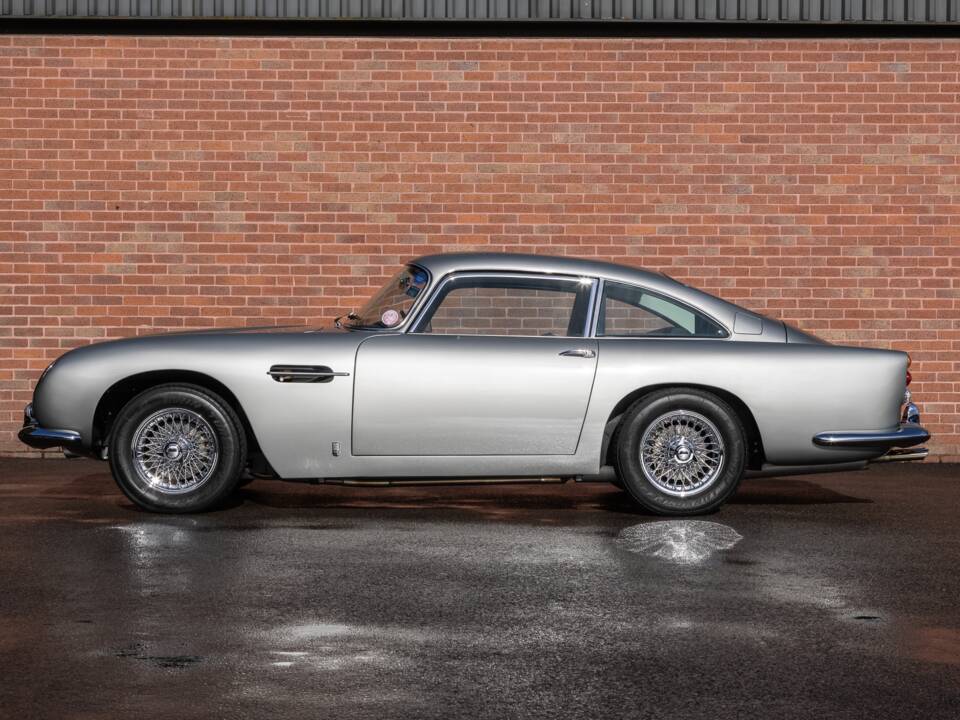 Bild 2/35 von Aston Martin DB 5 (1965)