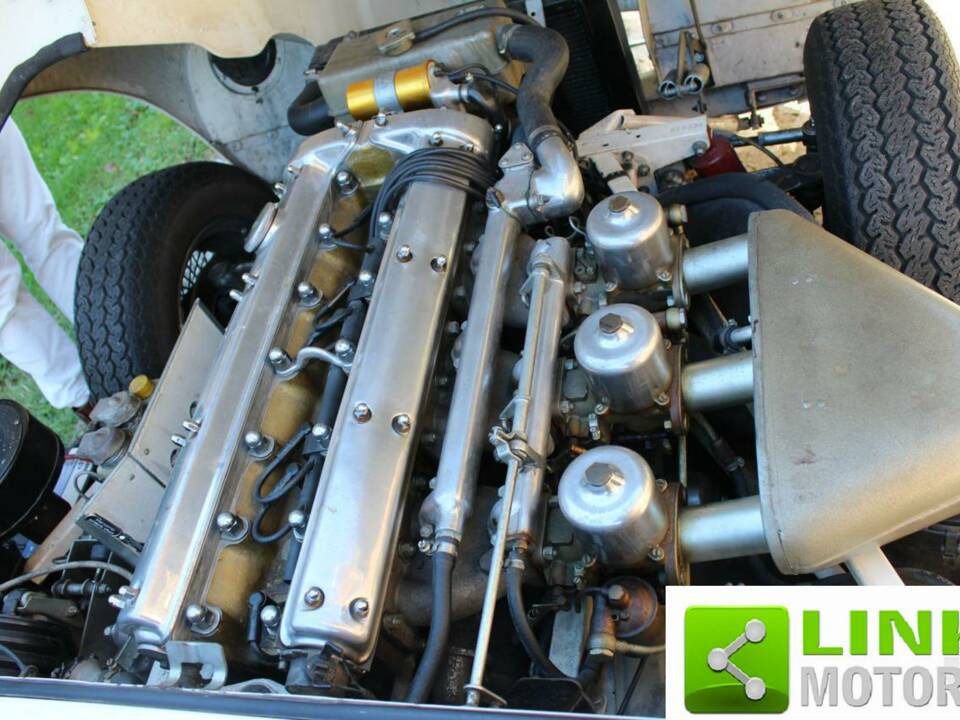 Bild 9/10 von Jaguar E-Type 3.8 (1962)