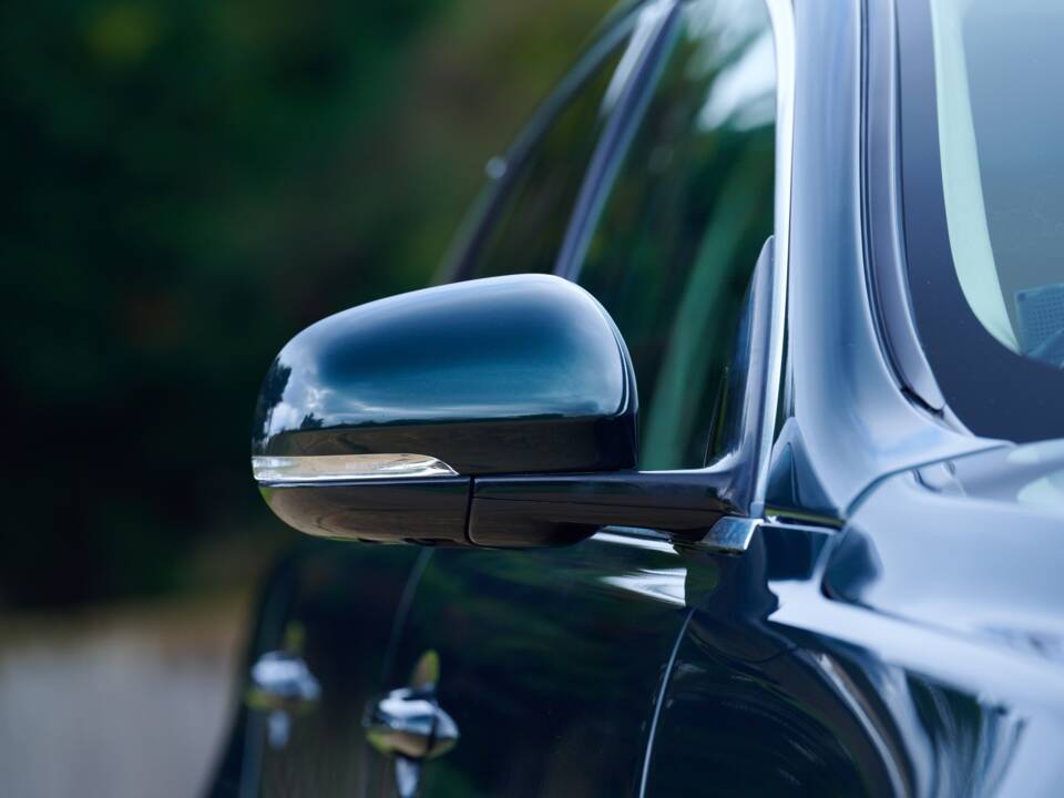 Image 11/50 of Jaguar XJ 5.0 (2010)