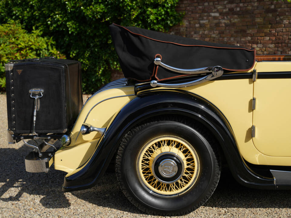 Afbeelding 30/50 van Horch 780 Sport-Cabriolet (1933)