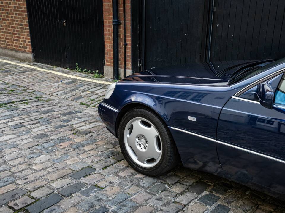 Bild 36/50 von Mercedes-Benz CL 420 (1997)